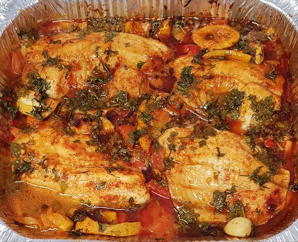 דגים עם ירקות בתנור