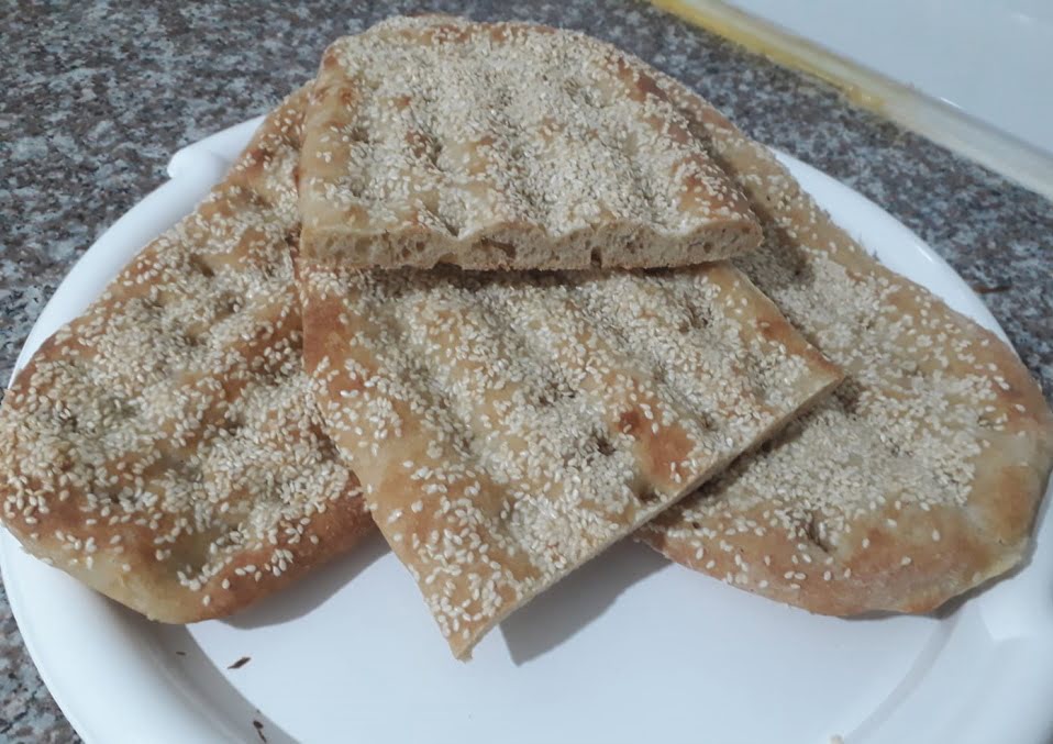 לחם פרסי שטוח…קריספי וטעים