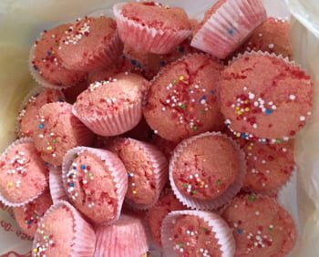 מרנג תות_מתכון של הלנה בן חמו