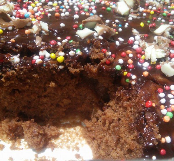 עוגת שוקולד מהירה רכה_מתכון של חגית פרג'ון