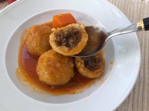 קובה סולת בורגול ברוטב עגבניות ודלעת 🍅😋