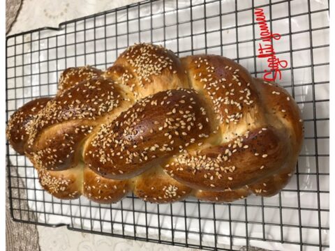 מתכון כתוב + סרטון  להכנת חלות_סיגלית ימין
