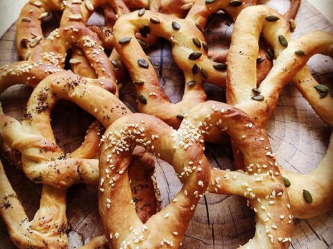 ביגלה ולחמניות עם גבינות אותו בצק_מתכון של רחל עינב