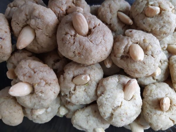 עוגיות אגוזים וטחינה💕💕💕_מתכון של אורנה ועלני