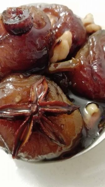 ריבת תאנים צימוקים ואגוזים_מתכון של ריקי גבאי