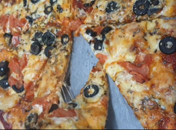מתכון כתוב + סרטון להכנת פיצה מדהימה ,כשרה לפסח__מתכון של ירדנה ג'נאח – מאסטר מתכונים