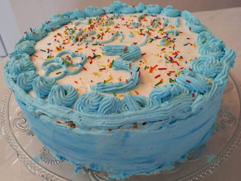 עוגה חגיגית ליום הולדת🎂🎂🎂_מתכון של תהילה גיל – מאסטר מתכונים