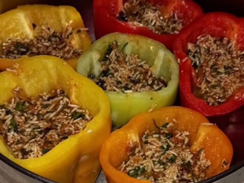 פלפלים ממולאים באורז עם ירקות בלי בשר_מתכון של ז'קלין סאני – מאסטר מתכונים
