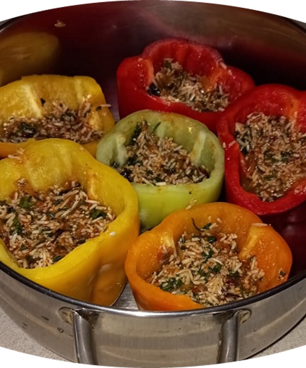 פלפלים ממולאים באורז עם ירקות בלי בשר_מתכון של ז'קלין סאני – מאסטר מתכונים