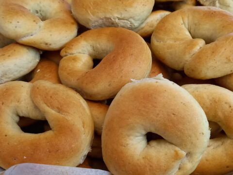 כעכ עיראקי….מתכון משופר-רך גם לאחר מספר ימים🥯🥯☕_מתכון של תהילה גיל – מאסטר מתכונים