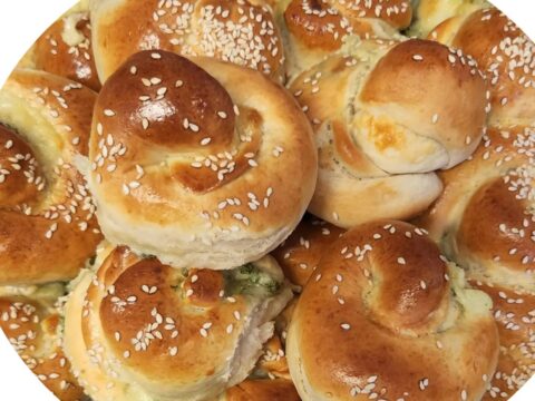שבלולי שמרים במלית גבינות ותרד_מתכון של יפה וקס-ברקו – מאסטר מתכונים