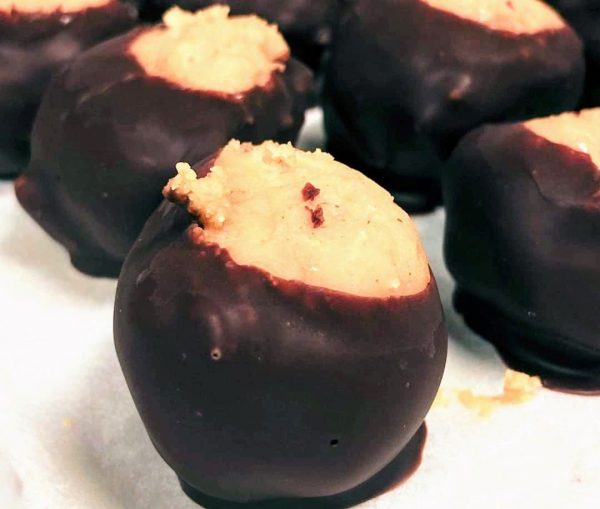 כדורי קוקוס ובוטנים מצופים בשוקולד_מתכון של תכלת אזולאי ( המטבח של תכלת ) – מאסטר מתכונים