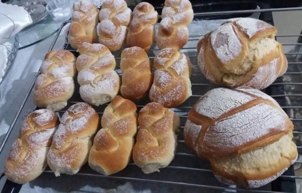 בצק קבוע שאני מכינה לחלות,לחמניות ופיצה (  3 מתכונים ) 👐_מתכון של אסיה אסתר גילעדוב – מאסטר מתכונים