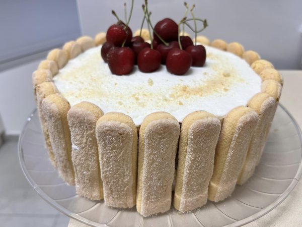 עוגת ביסקוויטים,קרם גבינה וגאנש_מתכון של ירדנה ג'נאח – מאסטר מתכונים