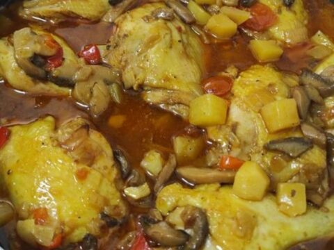 עוף ופטריות 🧅🥔🧄🫑🍗_מתכון של אסתי  – מאסטר מתכונים
