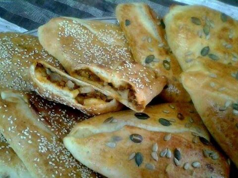 מאפה משולש במילוי בשר ופטריות_מתכון של שף מיכה כלפה – מאסטר מתכונים