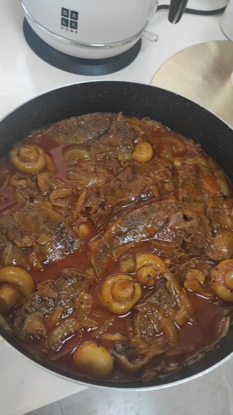 בשר צ'לי כתף ופטריות_מתכון של אסתי – מאסטר מתכונים