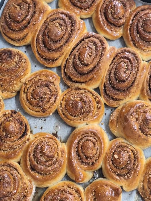 סינרול במילוי אגוזים ..נפלא !!! 🌰🥐🥖_מתכון של תהילה גיל – מאסטר מתכונים👇