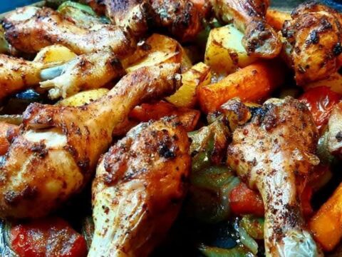 🍗 שוקי עוף בתנור עם ירקות וסילאן _מתכון של ברכה זולינג – מאסטר מתכונים
