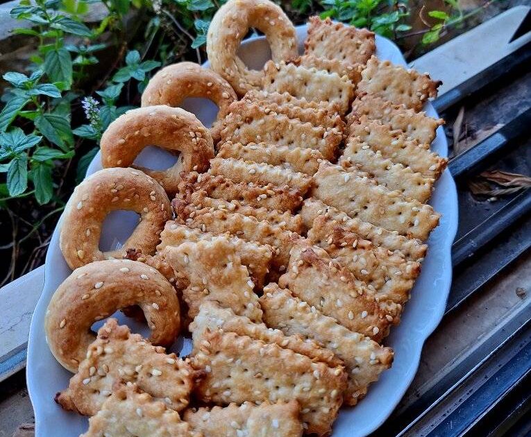 קרקרים מלוחים/כעכים _מתכון של תהילה גיל – מאסטר מתכונים
