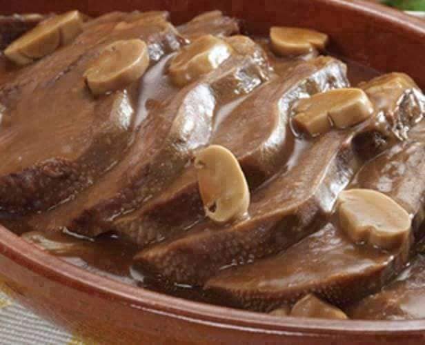 לשון בקר ופטריות_מתכון של שף מיכה כלפה – מאסטר מתכונים