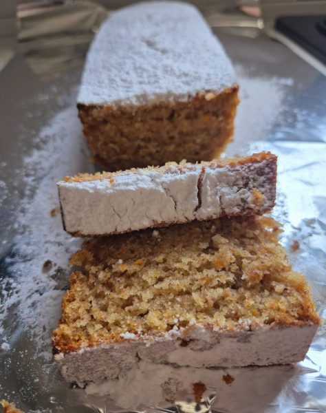 עוגת אפרסמונים בחושה ופרווה_מתכון של צופית בן יוסף – מאסטר מתכונים