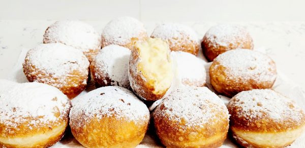 פונציקי סופגניה גאורגית – סופגניות במילוי קרם פטיסייר_מתכון (חלבי) של אורנה שונם – מאסטר מתכונים