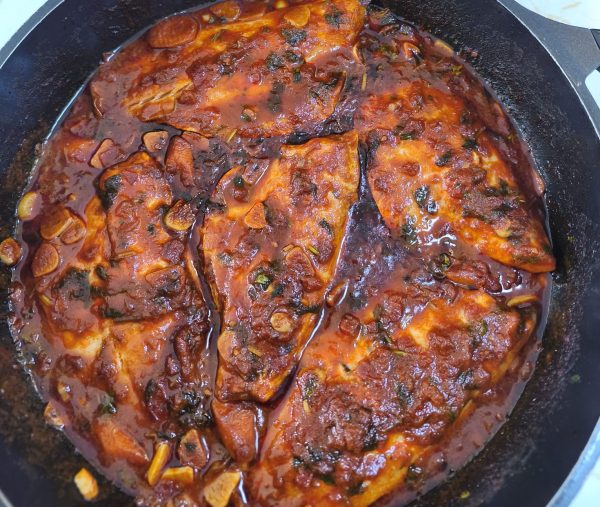 דג בורי ברוטב מזרחי_מתכון של אסתי זוהר מטבח אותנטי – מאסטר מתכונים