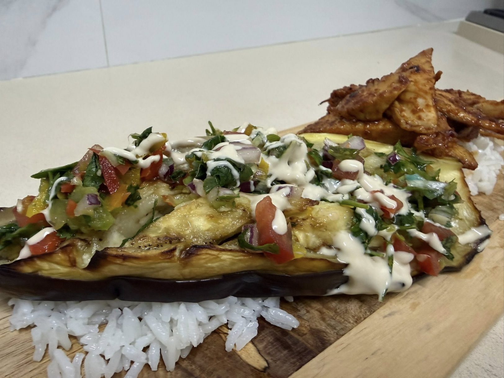 חציל בתנור ❤️ומעל סלט קצוץ וטעים🙂_מתכון של ירדנה ג'נאח – מאסטר מתכונים  👇👇