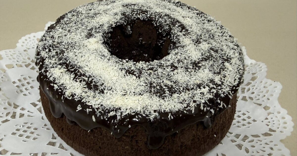 עוגת שוקולד פרווה כשל״פ❤️עוגת השוקולד הכי טעימה, רכה ועסיסית שתאכלו השנה_מתכון של ירדנה ג'נאח – מאסטר מתכונים