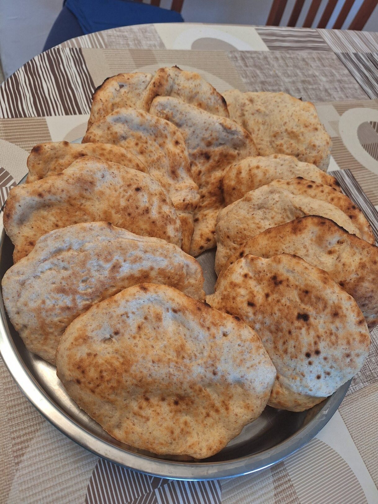 פיתה עם קמח שיפון וסובין